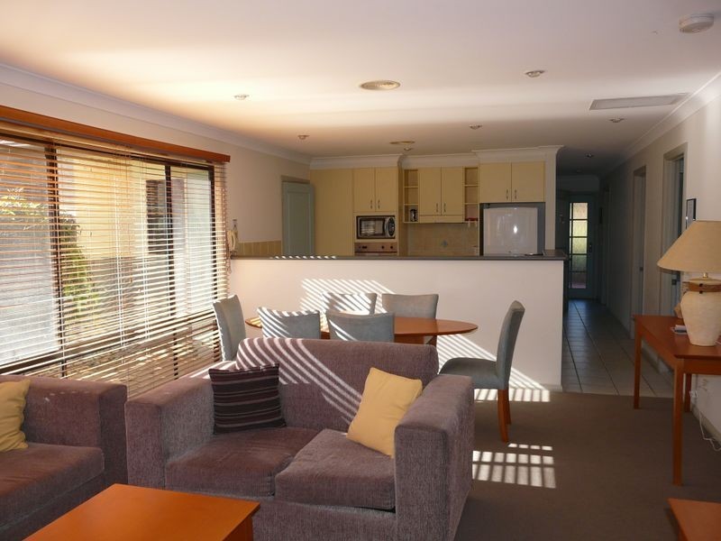 Tallwoods Village NSW 2430