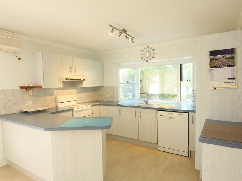 Hallidays Point NSW 2430