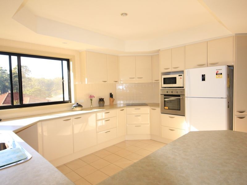 2/6 The Grove, Tallwoods Village NSW 2430