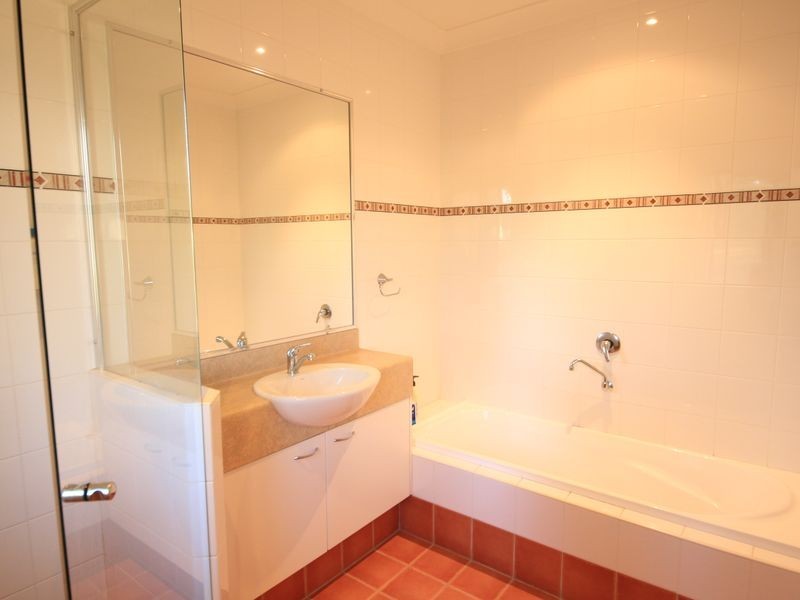 2/6 The Grove, Tallwoods Village NSW 2430