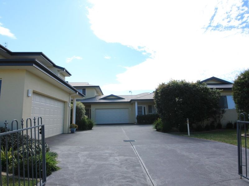 3/11 Meers Drive, Hallidays Point NSW 2430