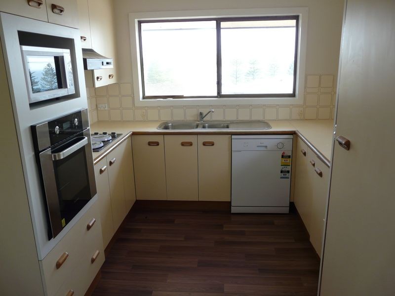 Hallidays Point NSW 2430