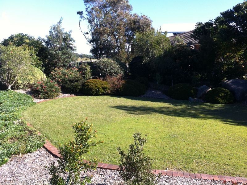 24 High Street, Hallidays Point NSW 2430