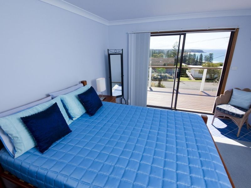 36 High Street, Black Head NSW 2430