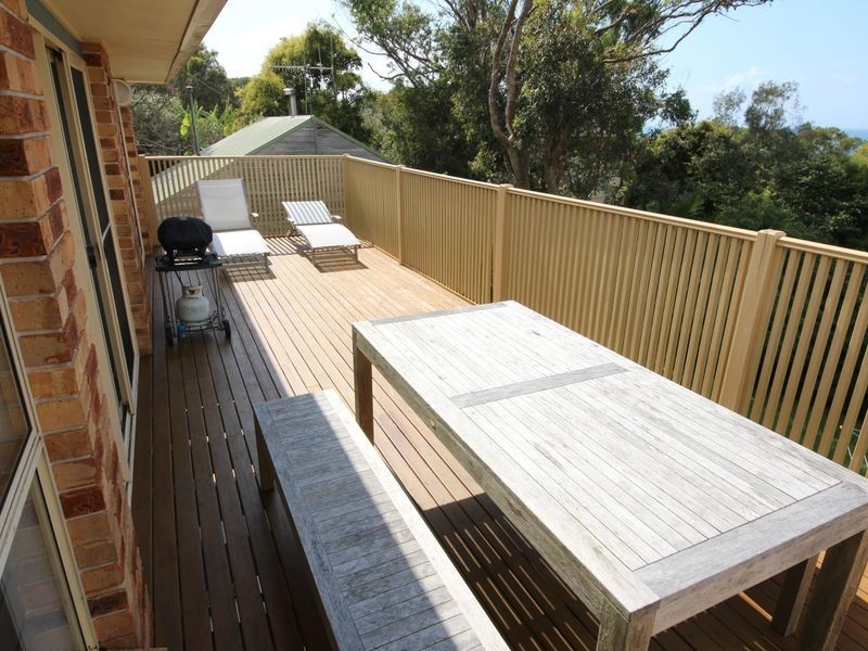 13 Redhead Road, Hallidays Point NSW 2430