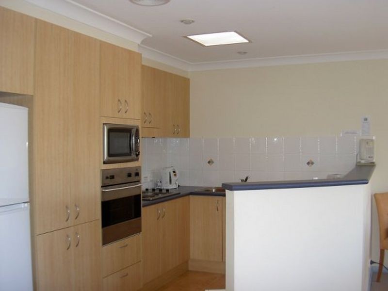 Hallidays Point NSW 2430