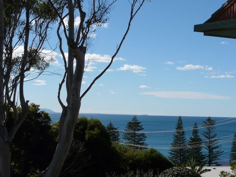 31 High Street, Black Head NSW 2430