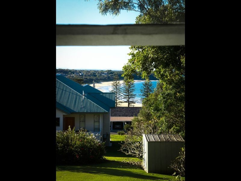 31 High Street, Black Head NSW 2430