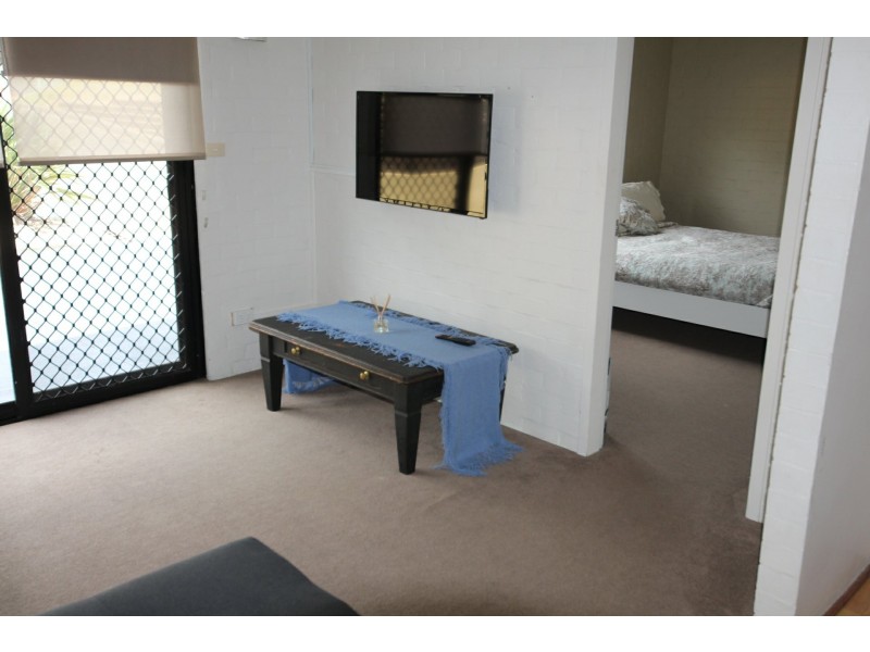 20 Surfview Avenue, Black Head NSW 2430