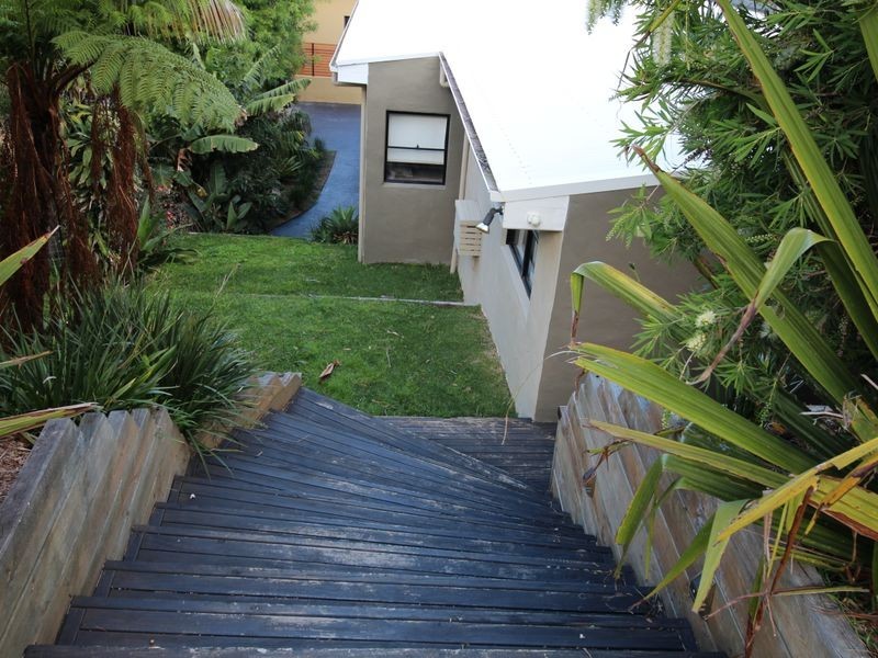 20 Surfview Avenue, Black Head NSW 2430