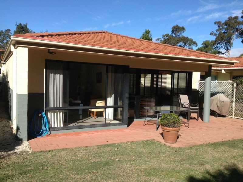 9 Hilltop Parkway, Tallwoods Village NSW 2430