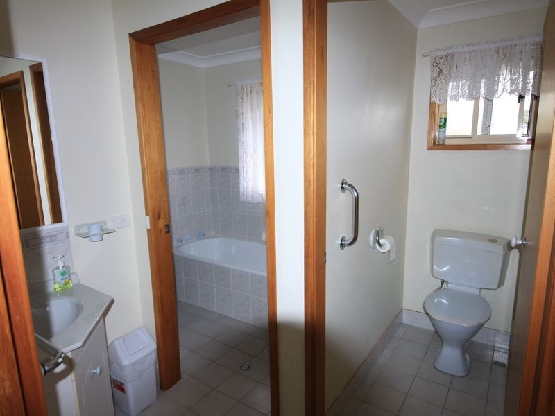 Hallidays Point NSW 2430