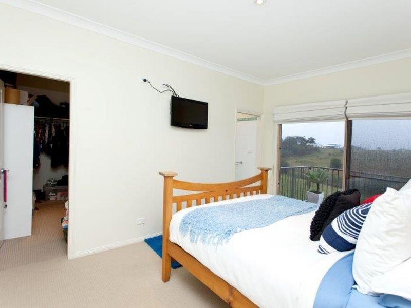 54 Redhead Road, Hallidays Point NSW 2430