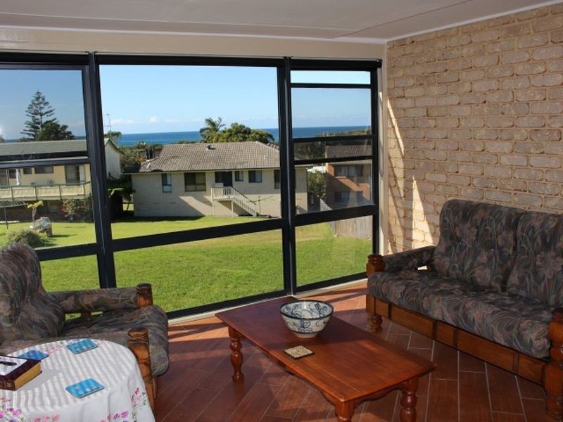 5 Orana Place, Hallidays Point NSW 2430