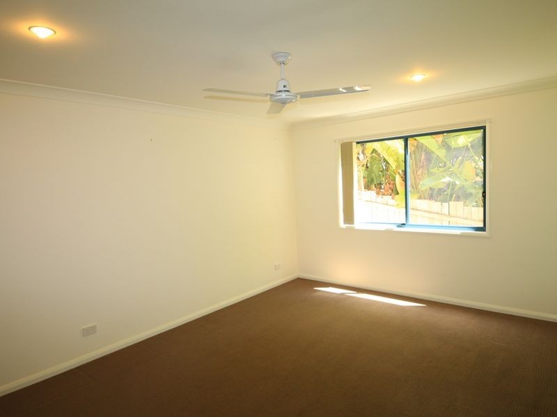 Hallidays Point NSW 2430