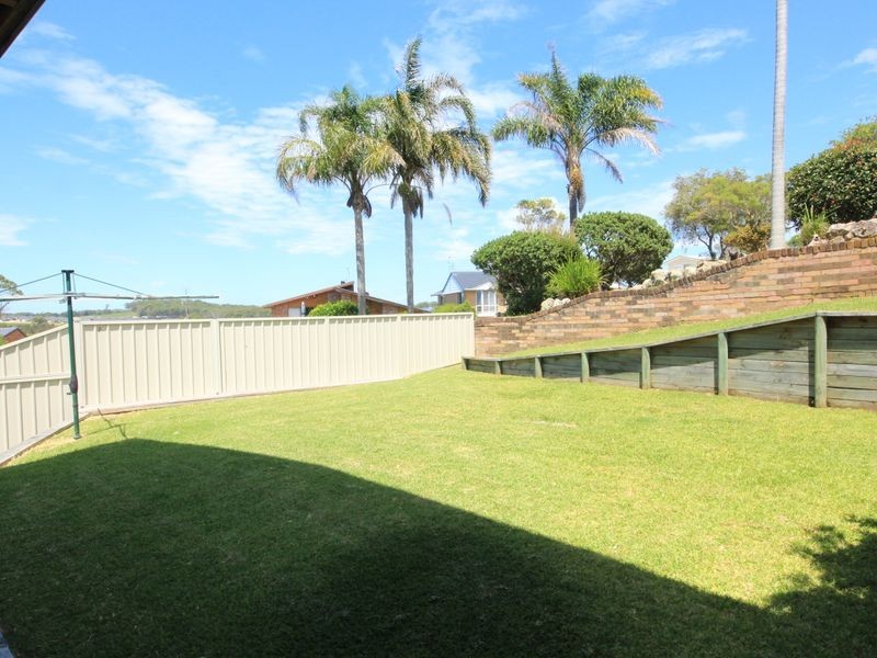 Hallidays Point NSW 2430