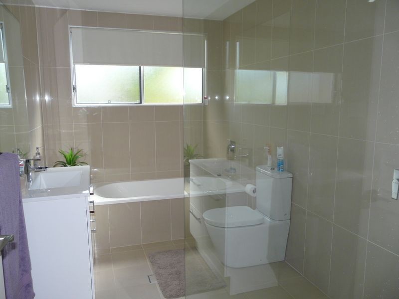 9 Main Street, Black Head NSW 2430
