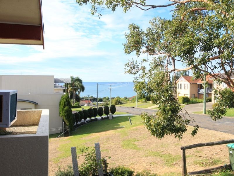 Hallidays Point NSW 2430