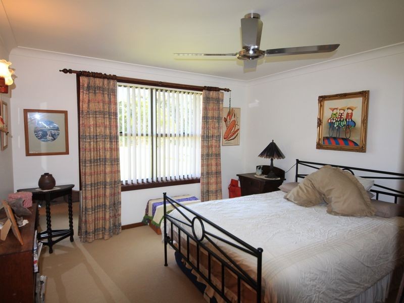 Hallidays Point NSW 2430