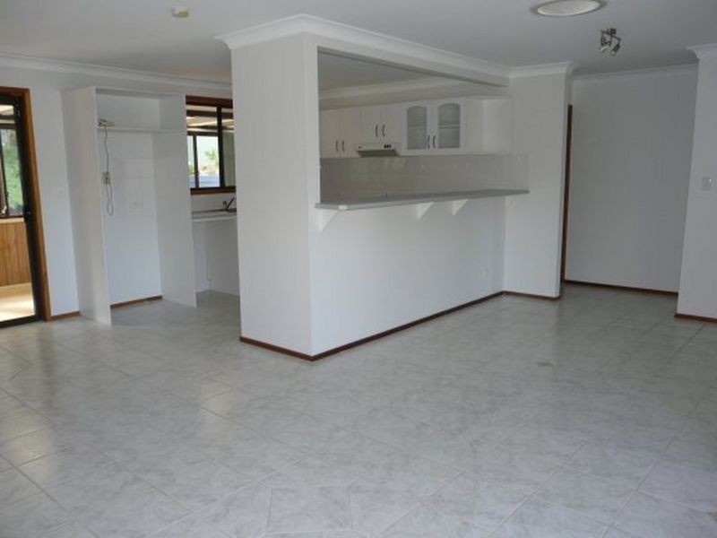 6 Hope Street, Hallidays Point NSW 2430