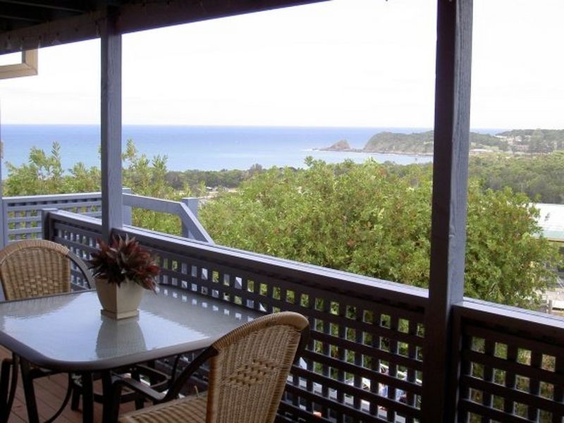 1/51 Redhead Road, Hallidays Point NSW 2430