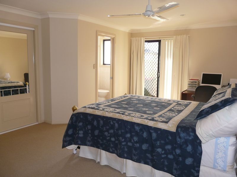 1/35 James Foster Drive, Hallidays Point NSW 2430