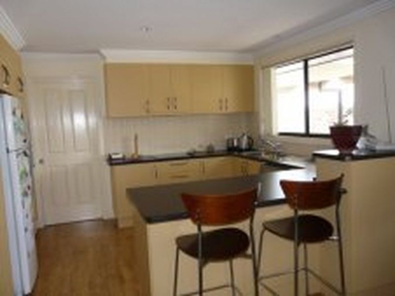 4 Meers Drive, Hallidays Point NSW 2430