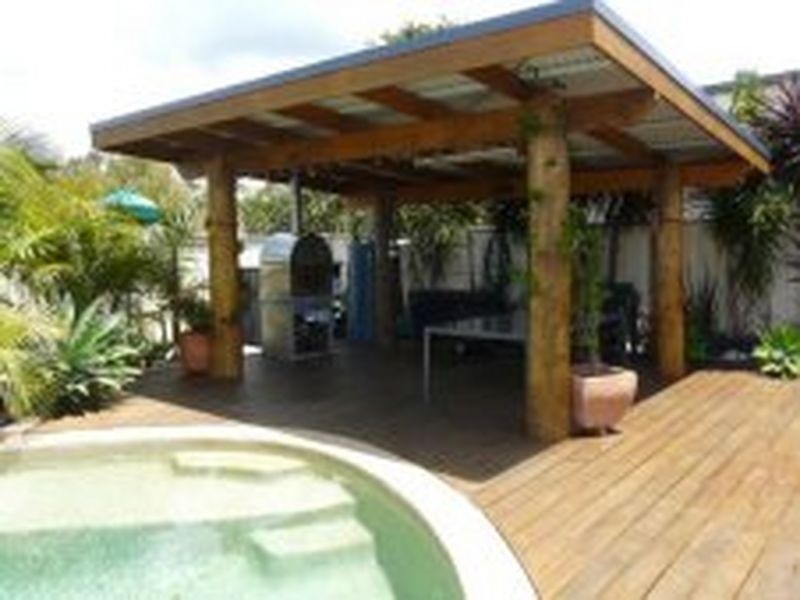 4 Meers Drive, Hallidays Point NSW 2430