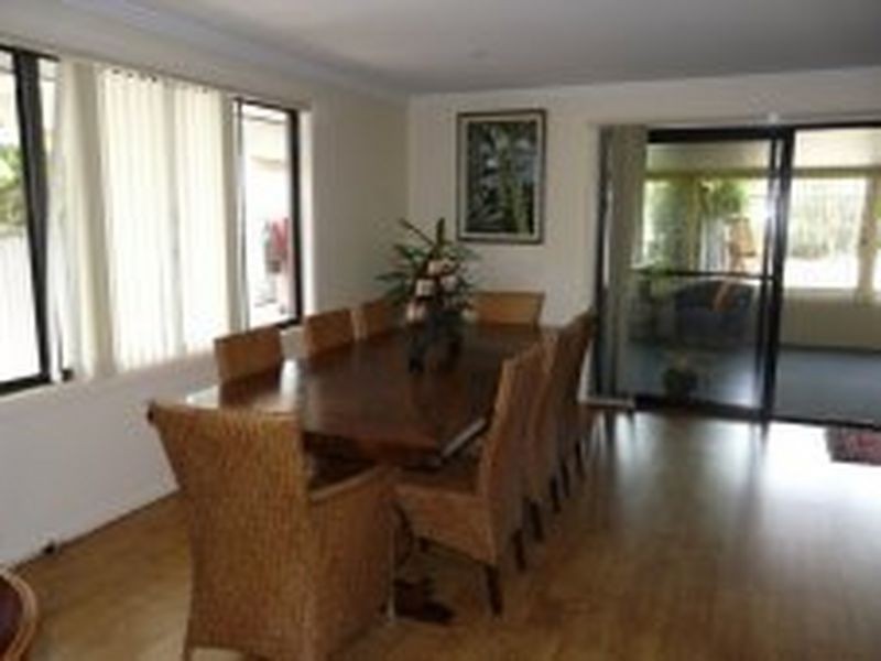 4 Meers Drive, Hallidays Point NSW 2430