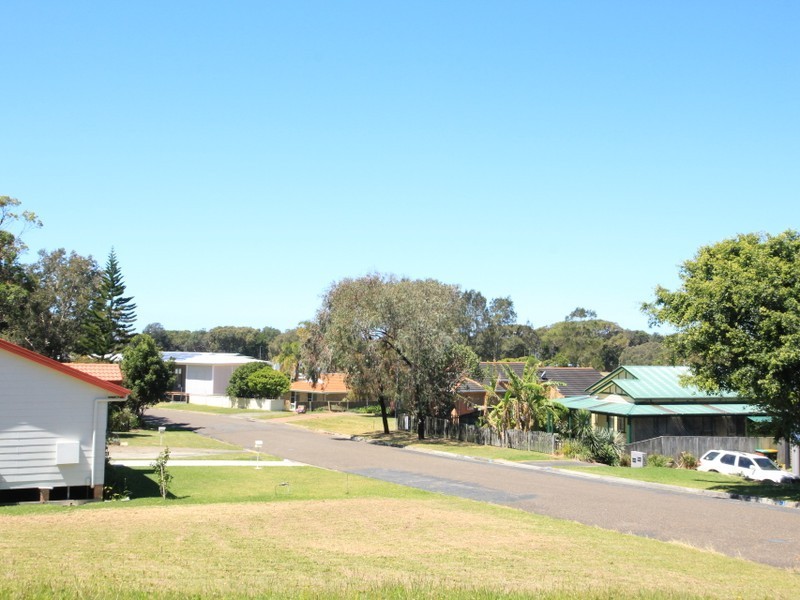 12 Hope Street, Red Head NSW 2430