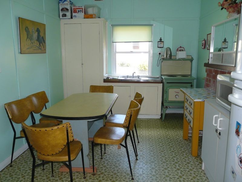 2 William Street, Black Head NSW 2430