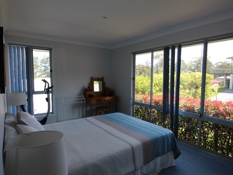 5 The Boulevard, Tallwoods Village NSW 2430
