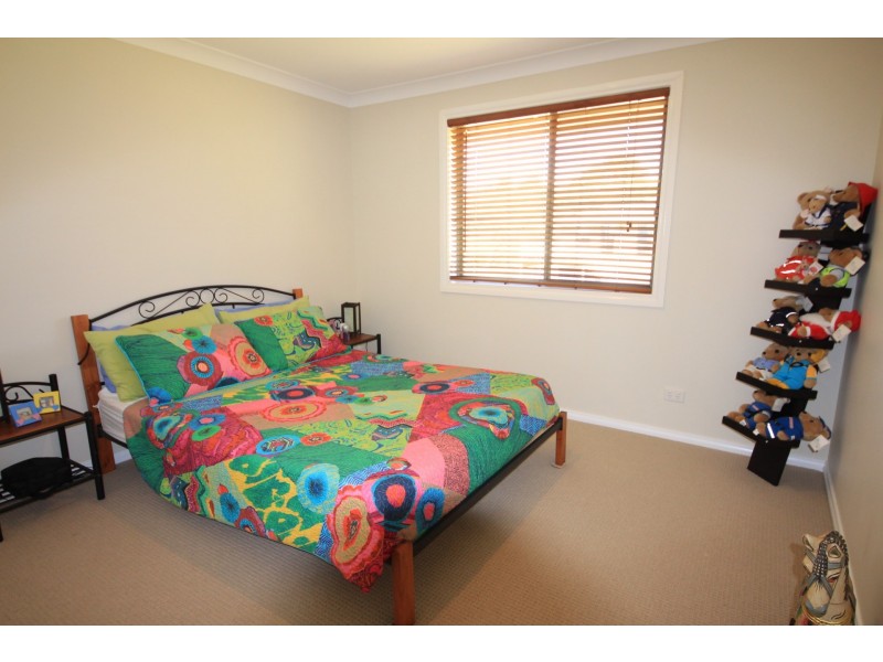 41 Sapphire Parade, Diamond Beach NSW 2430