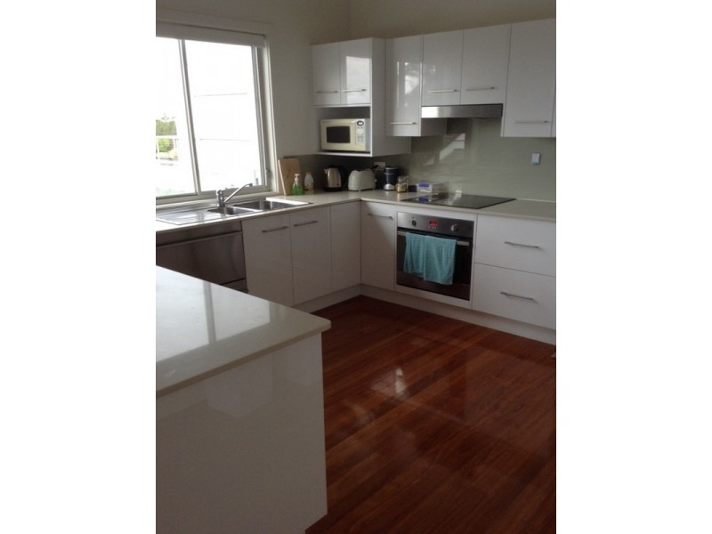 1B Pearl Place, Hallidays Point NSW 2430