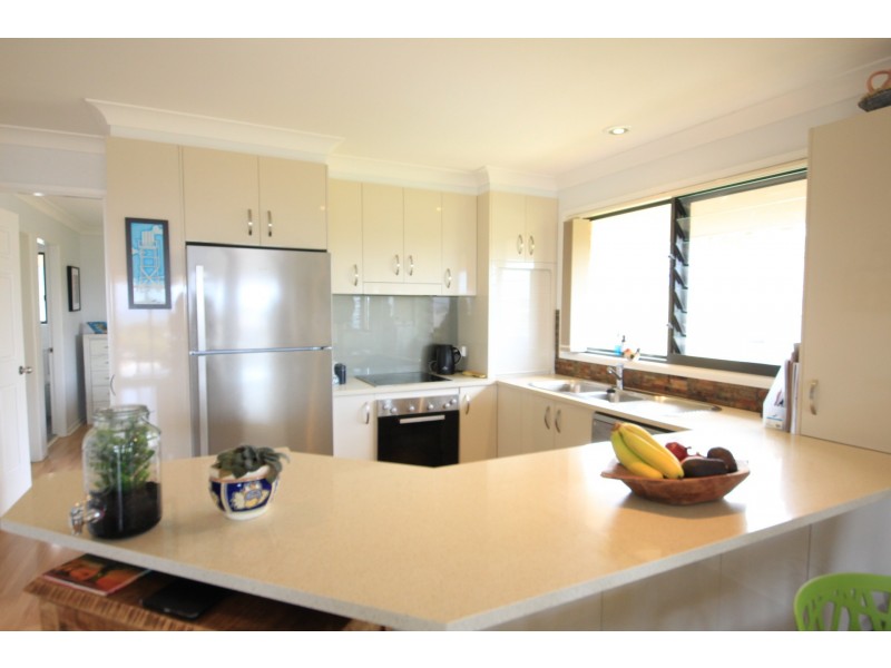 19 Escapade Avenue, Diamond Beach NSW 2430