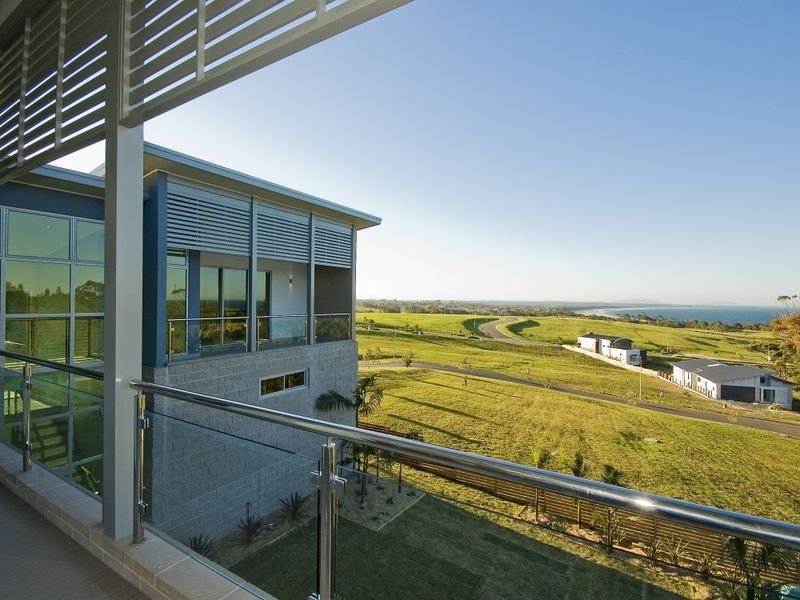 16 Twilight Close, Hallidays Point NSW 2430