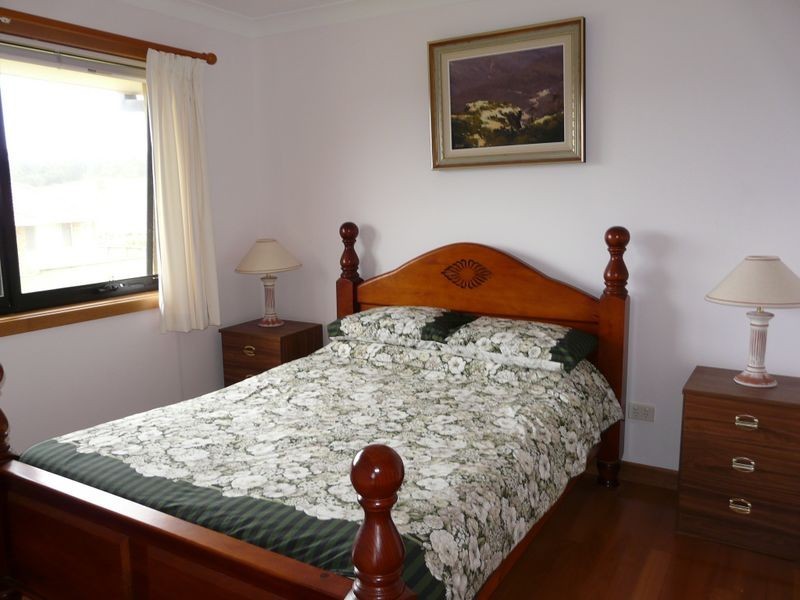 3 Bellevue Place, Hallidays Point NSW 2430