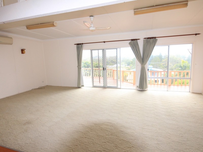 45 High Street, Hallidays Point NSW 2430