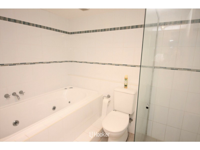 6/21a Redhead Road, Hallidays Point NSW 2430