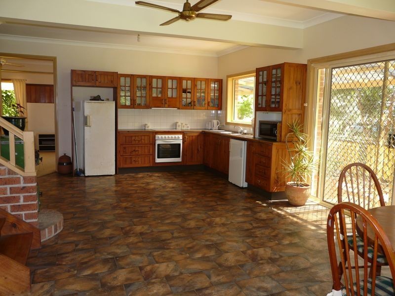 10 Figtree Drive, Diamond Beach NSW 2430