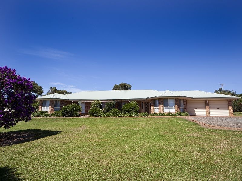 4 Figtree Drive, Diamond Beach NSW 2430