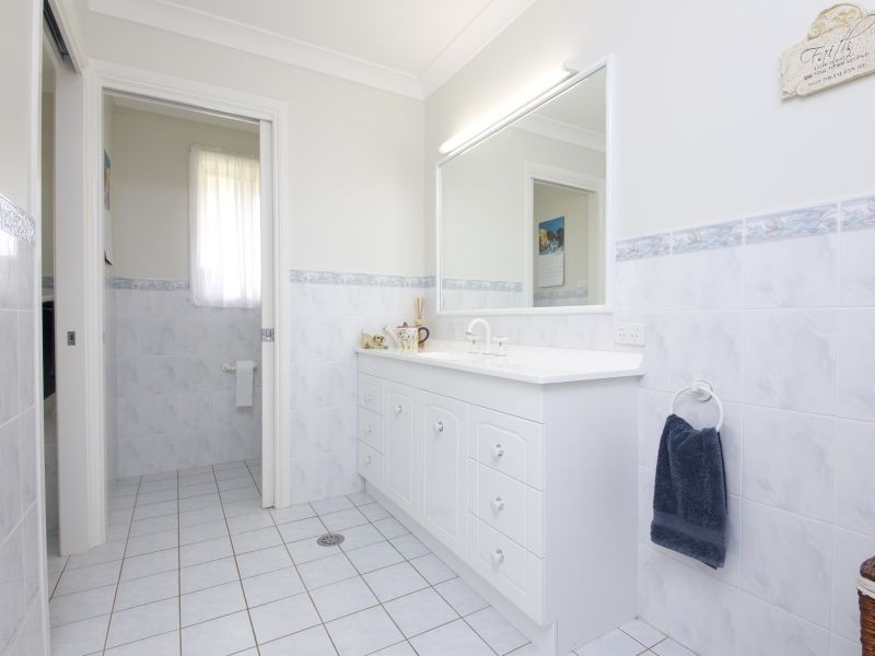 4 Figtree Drive, Diamond Beach NSW 2430