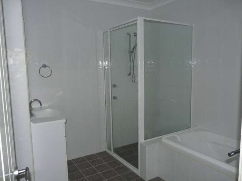 1/30 Seabreeze Parade, Hallidays Point NSW 2430