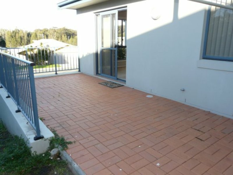 1/30 Seabreeze Parade, Hallidays Point NSW 2430