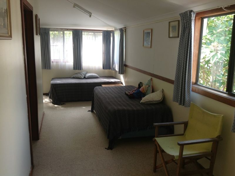 6 Gordon Avenue, Black Head NSW 2430