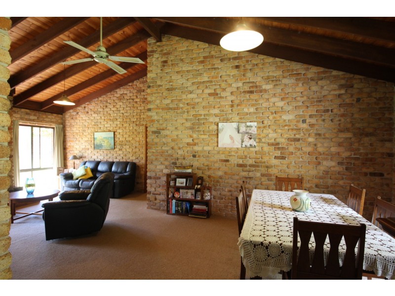 Hallidays Point NSW 2430