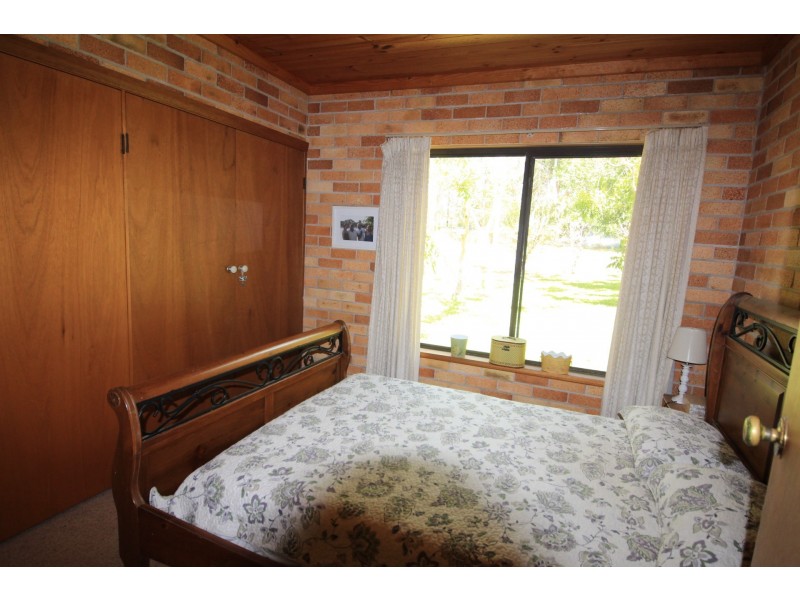 Hallidays Point NSW 2430