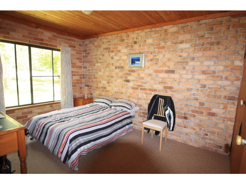 Hallidays Point NSW 2430