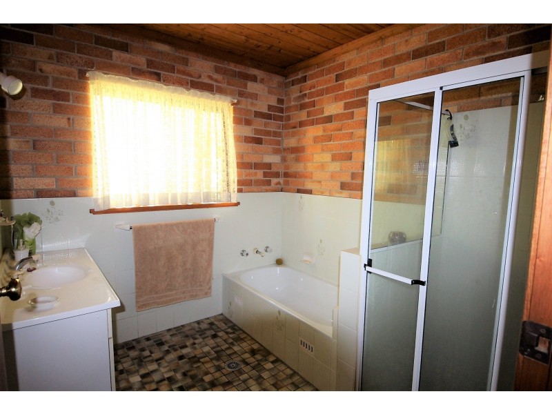 Hallidays Point NSW 2430