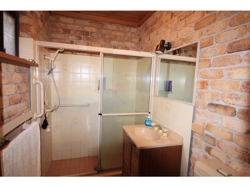 Hallidays Point NSW 2430